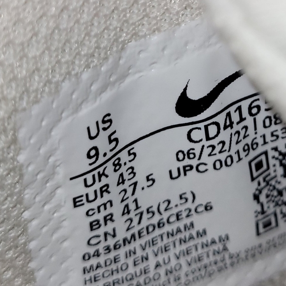 Size 9.5 - Nike Air Max Excee Sail Hemp Stadium Green - Picture 7 of 8